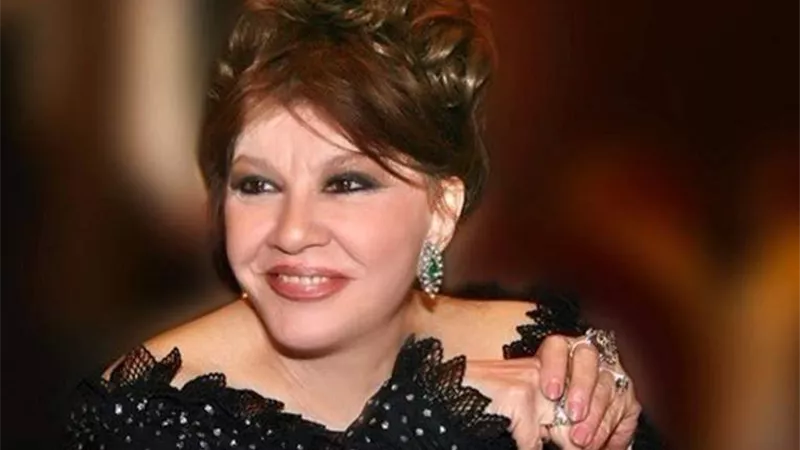 شويكار: فؤاد المهندس خطبني على المسرح