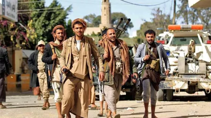 الحوثيون يختطفون مصورا صحفيا في صنعاء