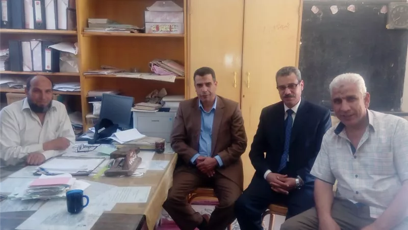 مدير تعليم الخانكة يشيد بأداء شئون الطلبة ومنظومة العمل الجديدة