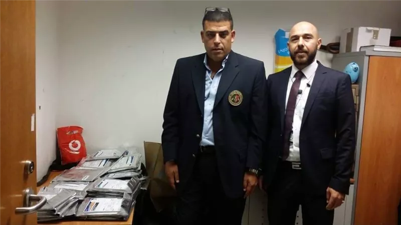 ضبط محاولة تهريب مستلزمات طبية بمطار الغردقة