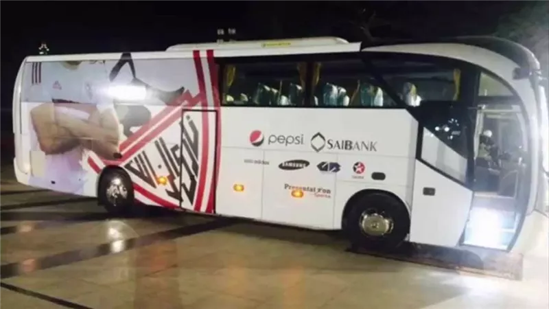 وصول حافلة الزمالك الى ملعب بتروسبورت