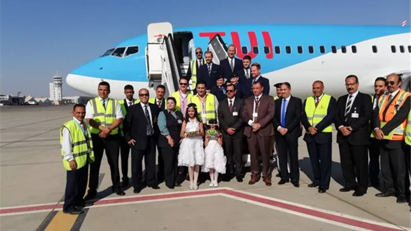 مطار الاقصر يستقبل اول رحلة طيران من فرانكفورت وعلي متنها 160 سائحا المانيا