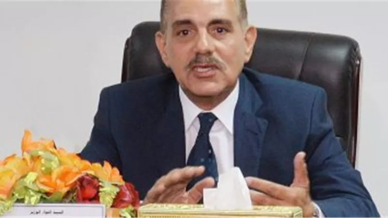 وكيل وزارة الصحة , أسيوط , صيدلي , طبيب , تحقيق