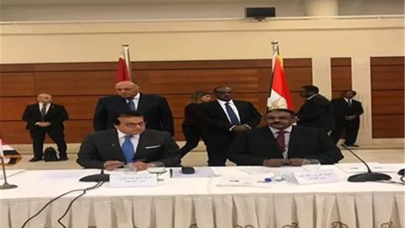 بالصور..حصاد جولات وزير التعليم العالي الخارجية