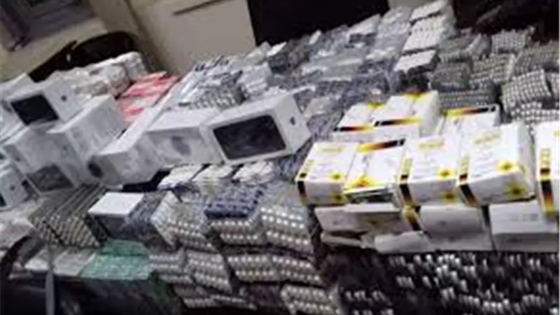 إحباط تهريب أدوية وهواتف محمولة بجمارك سفاجا