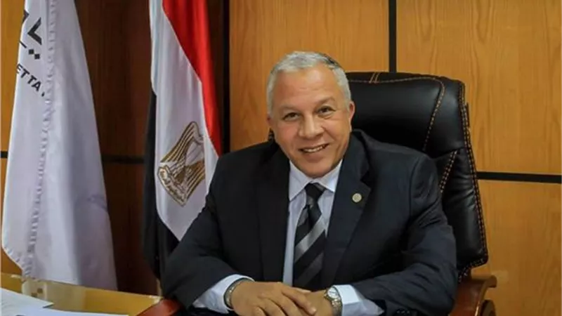 تطبيق الفاتورة الشاملة الموحدة بميناء دمياط عبر خدمات الشباك الواحد