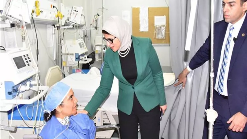 وزيرة الصحة : الإنتهاء من 45 آلف و717 عملية جراحية ضمن مبادرة 
