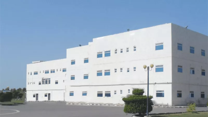 منظمة العفو تدين احتلال الحوثيين لمستشفى الحديدة