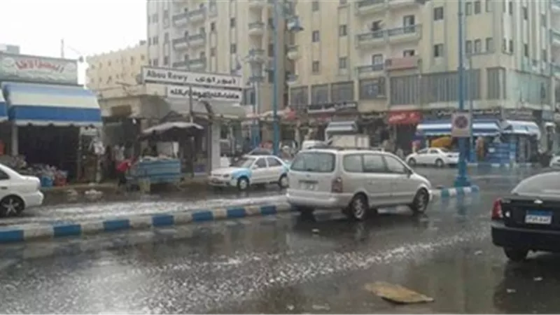 امطار غزيرة تجتاح مدن وقري مطروح
