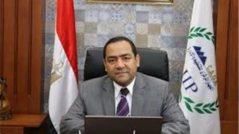 لا مساس بحوافز الموظفين.. ونظام الكترونى جديد للتعيين بالحكومة