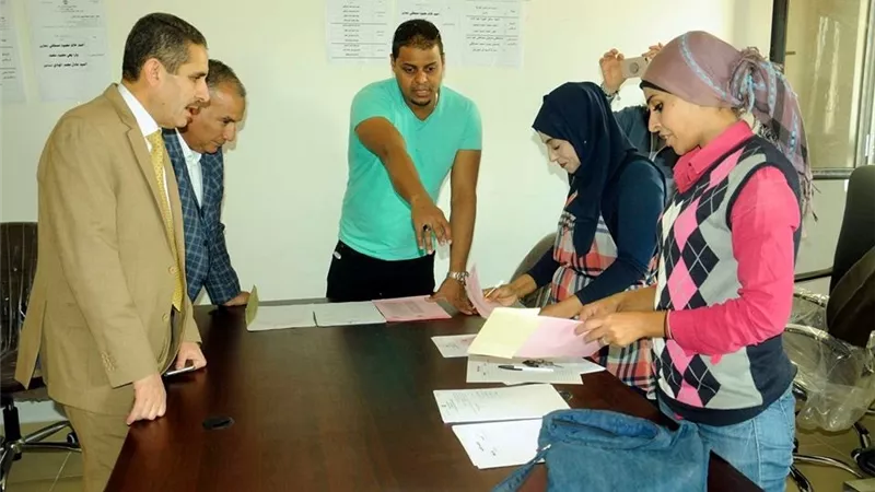 انتخابات هادئة بجامعة القناة و818 طالب وطالبة يتنافسون على اللجان