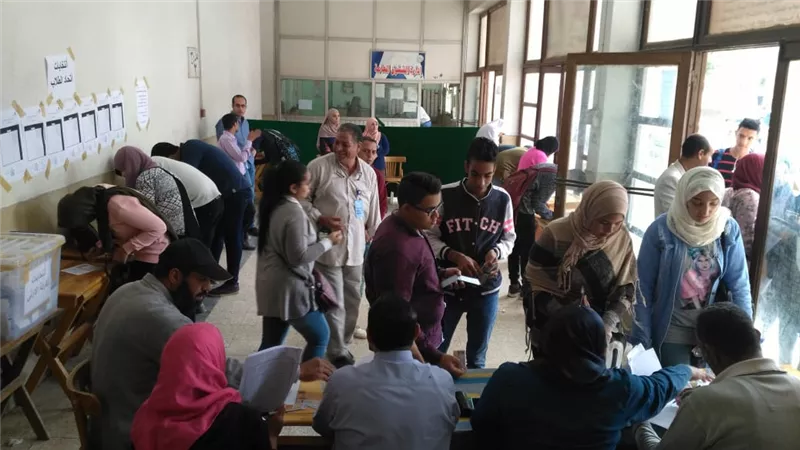 إعادة الإنتخابات الطلابية على نسبة20% بـ4 كليات بعين شمس