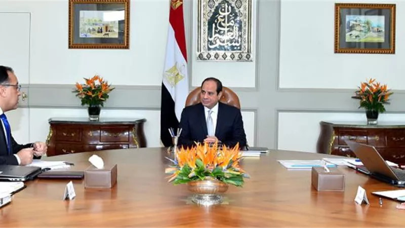 قرارات مهمة للرئيس بشأن منظومة النقل بمصر