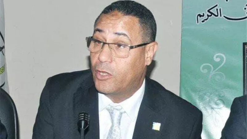 تونى مستشار اتحاد العمال لشمال الصعيد