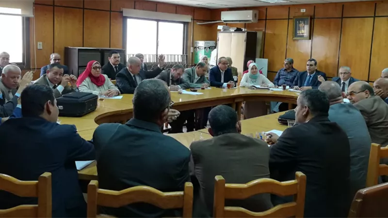 جامعة الأزهر تناقش القرارات التنظيمية للدراسات العليا والبحوث