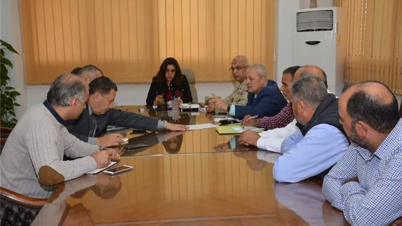 محافظ دمياط حلول نهائية لبحيرة المنزلة واعادة الصيد الحر بها