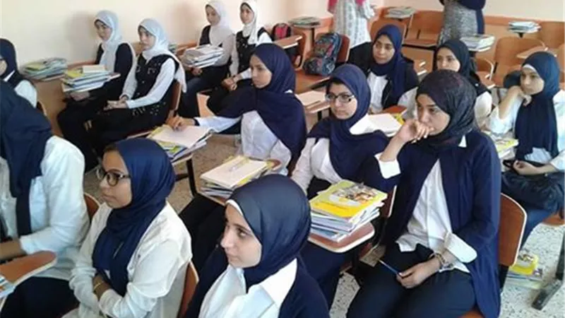 تماثل ١٧طالبه بالثانوي الصناعي بالشرقيه بالشفاء بعد اصابتهن بالتسمم الغذائي