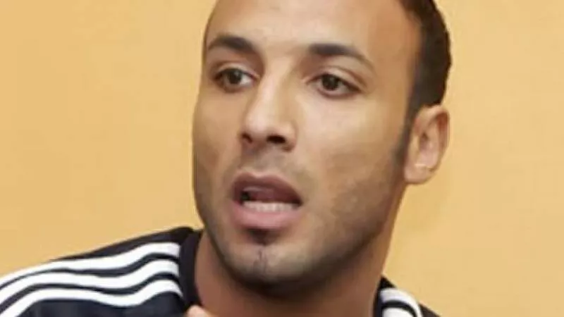 حقيقة رحيل ايمن عبد العزيز عن تدريب الزمالك