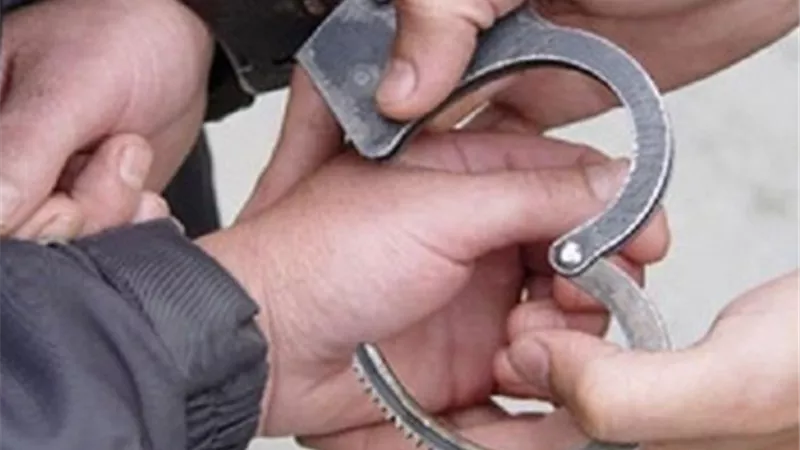 ضبط 3 أشقياء لاتهامهم بالاتجار فى الاسلحه والمخدرات