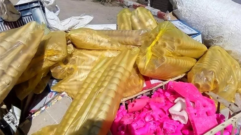 ضبط نصف طن حلوي غير صالحة للاستهلاك الآدمي بسوهاج