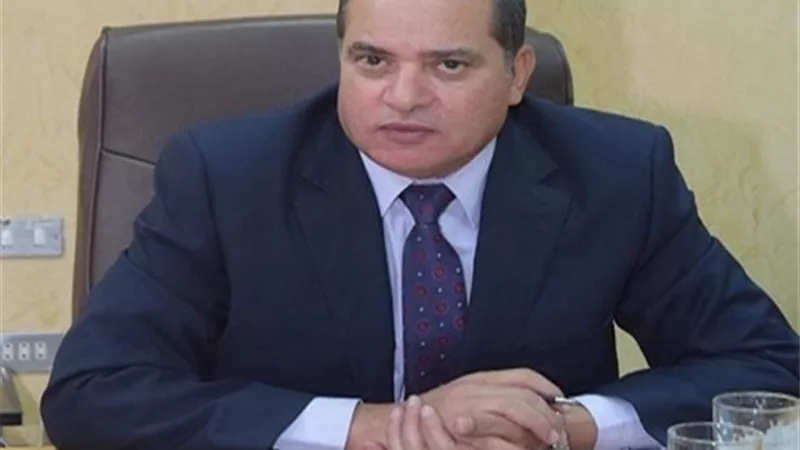قراراً بإنشاء مركز العلاقات الدولية بجامعة سوهاج