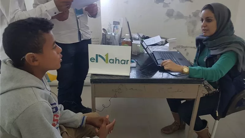 قـافلـة طبيــة للأنــف والاذن والسمعيــات لطــلاب واحـــة ســــيـوة