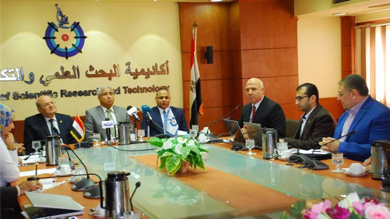 تعاون بين البحث العلمي والقابضة للمياه لإنهاء مشاكل المياه الجوفية بأسون