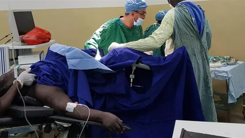 الصحة: إيفاد قافلة طبية لجنوب السودان وإجراء عدد من الجراحات الدقيقة