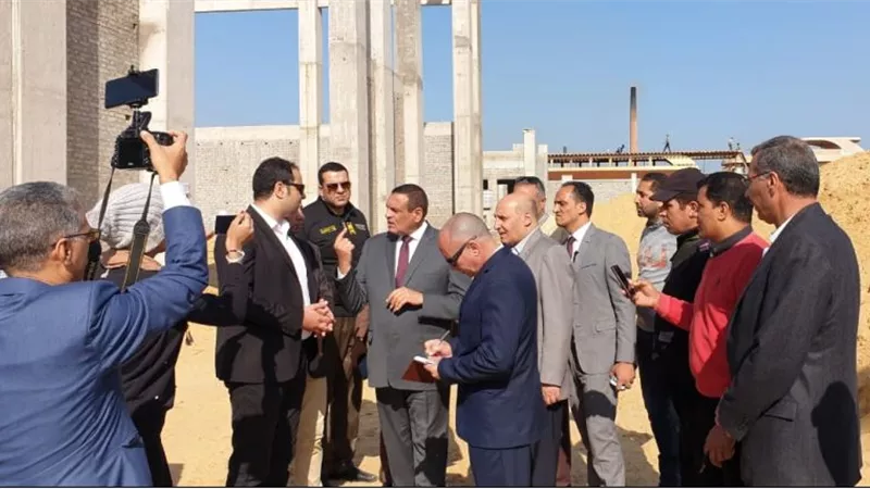 وزير الري يفتتح محطة صرف طلمبات طابية العبد برشيد