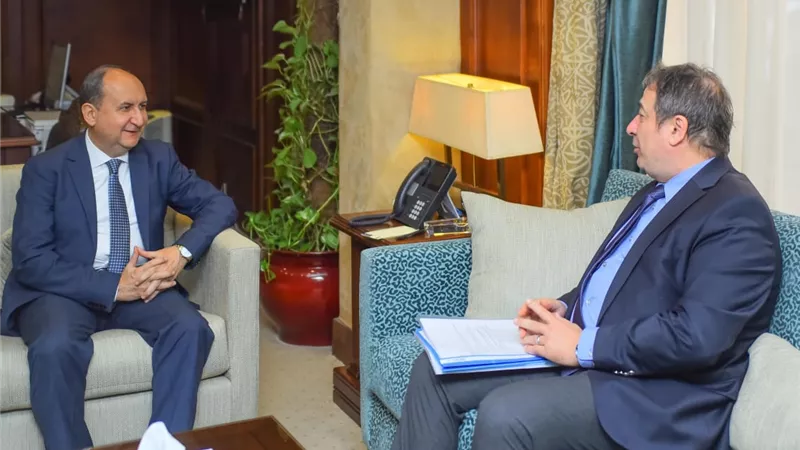 وزير التجارة يبحث مع شركة تركية توسيع استثماراتها فى مصر