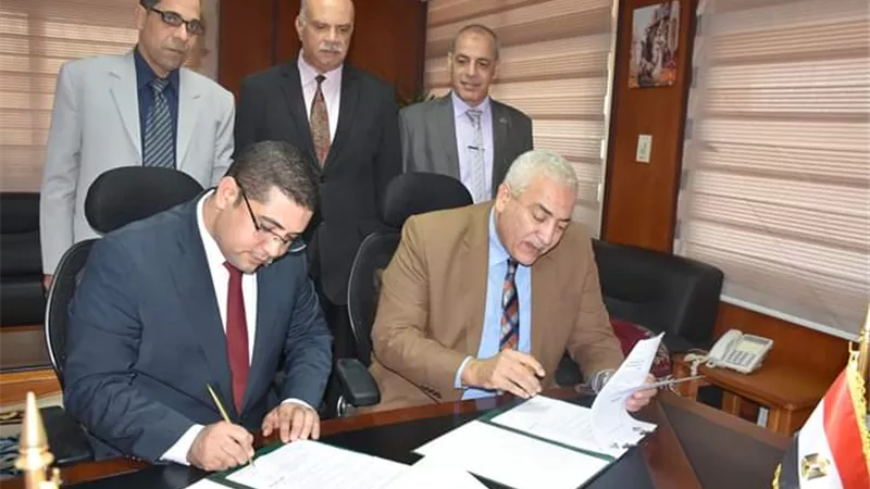 رئيس جامعة السادات يوقع بروتوكول تعاون مع الهيئة العامة لتعليم الكبار