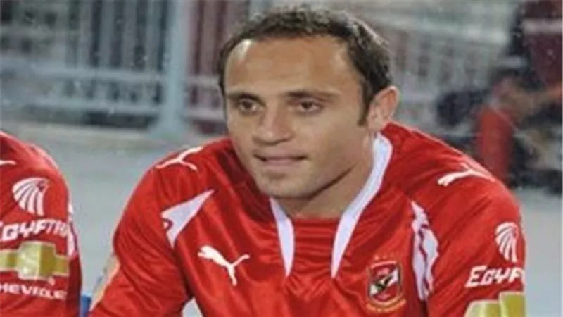 اسامة حسنى يطمئن الجماهير على الحالة الصحية للخطيب