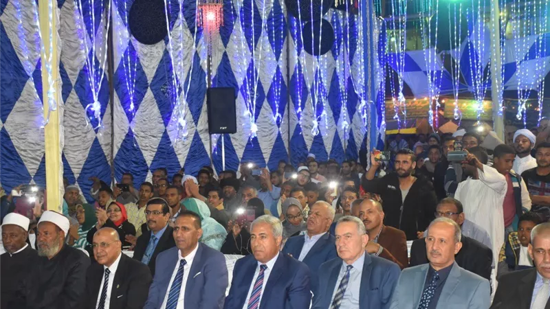 محافظ اسوان يشهد الاحتفال بذكرى المولد النبوى