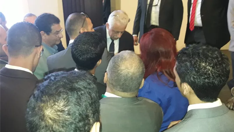 شوقى: الوزارة تعجز عن شراء ألف تختة والناس بتصرف فلوسها على الكافيهات