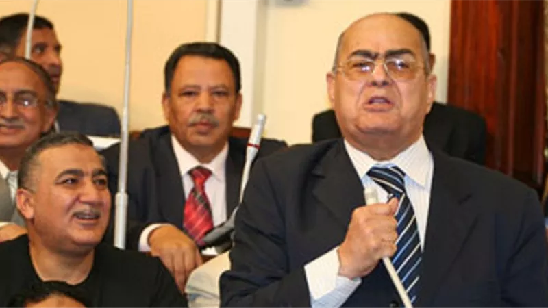 وفاة البرلمانى السابق عبدالفتاح عمر