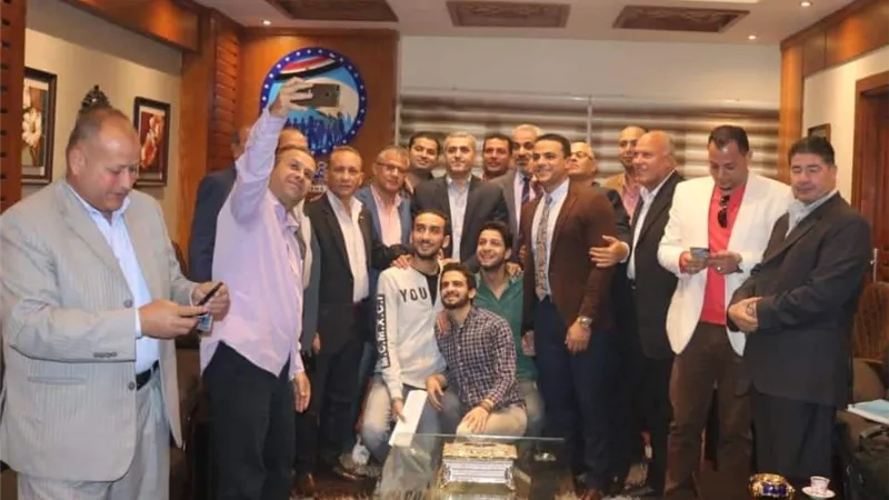 مستقبل وطن يعطى الفرصة لطالب بطب الزقازيق لقيادة اجتماع شئون المحليات