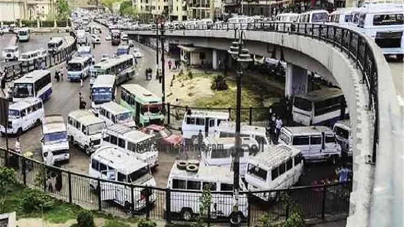 مصدر أمني ينفي العثور على قنبلة بميدان الجيزة