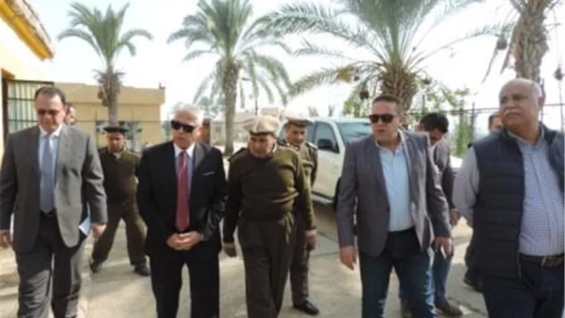 مدير امن البحيرة يتفقد الاقوال الامنية بالطريق الزراعي