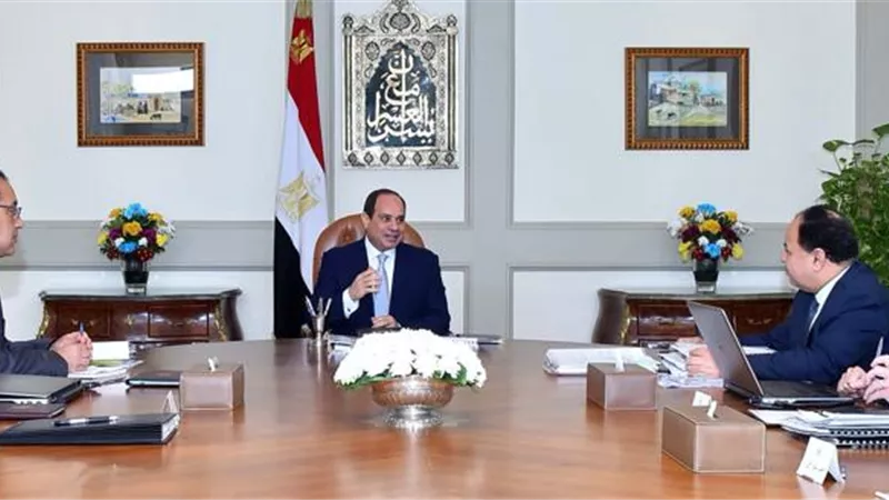 السيسي: الالتزام بتنفيذ برنامج الإصلاح وتقييم الإجراءات المتخذة بشكل دوري