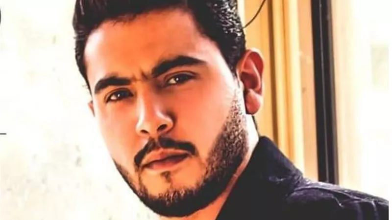 أحمد خالد عجاج يجهز البوم غنائى يطرحه قريباً
