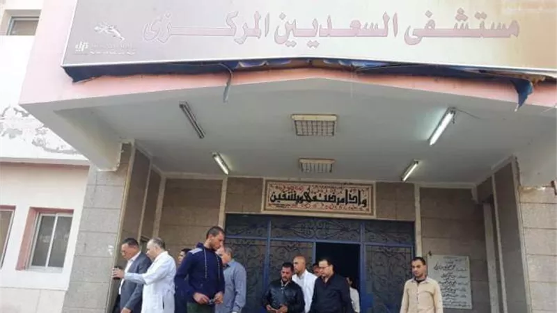 غراب يتابع سير وإنتظام العمل بمستشفى السعديين بمنيا القمح