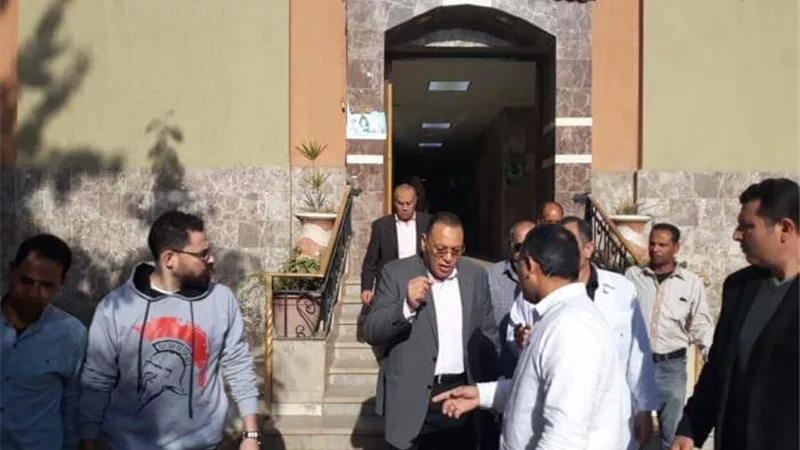 محافظ الشرقية يتفقد مستشفى سنهوت التخصصي