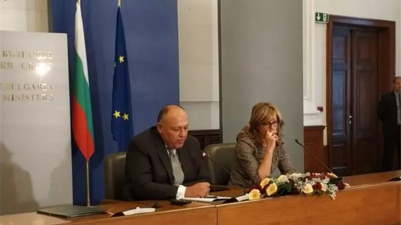 وزير الخارجية يوقع اتفاق بإنشاء لجنة مشتركة للتعاون بين مصر وبلغاريا