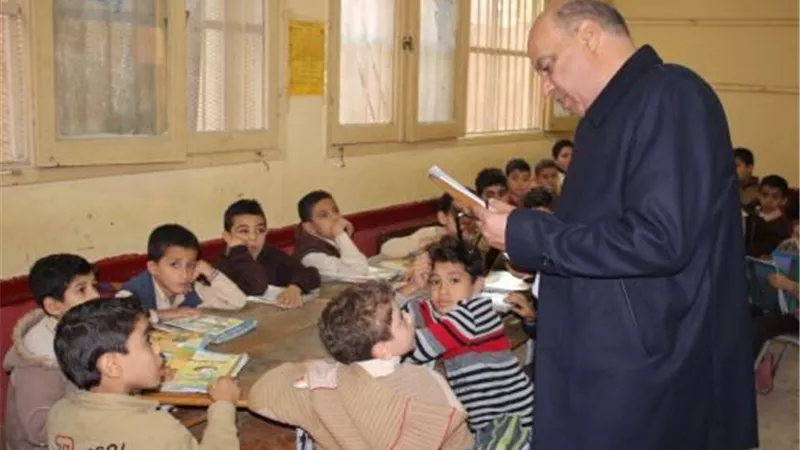وكيل الوزارة بالغربية يتفقد المدرسة الدولية بطنطا ويحيل مدير مدرسة للتحقيق