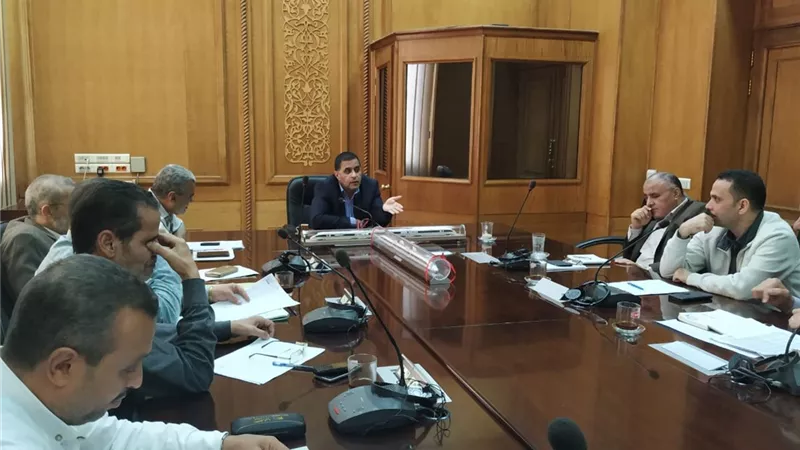 رئيس السكة الحديد يشدد على قطاع الصيانة الالتزام بمعايير الجودة