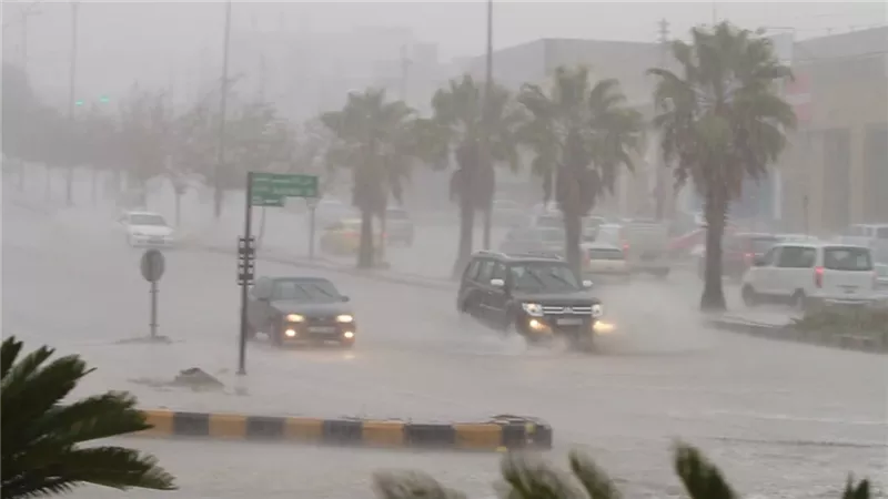 أمطار غزيرة وعواصف رعدية على محافظة الغربية
