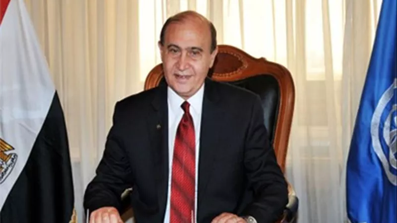 مميش: 7.5 مليار جنيه.. حصيلة استرداد أراض وتسويات ببورسعيد والسخنة