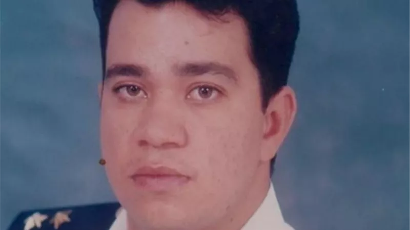 أسامة كمال يستضيف أسرة الشهيد 