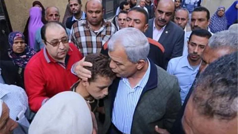 محافظ المنوفية يقرر صرف 10 آلاف جنيه لأسرة المتوفى و 5 آلاف للمصاب فى حادث معدية الشهداء¨ فيديو وصور