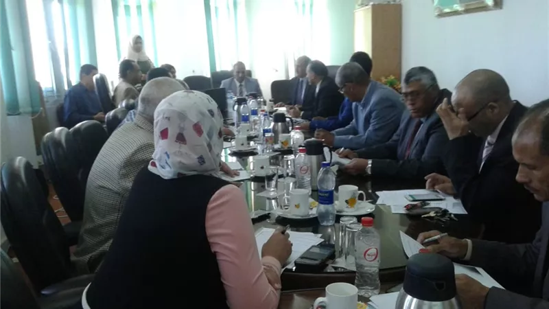 مجلس شئون الطلاب بجامعة اسوان يوافق علي الخريطة الزمنية للامتحانات